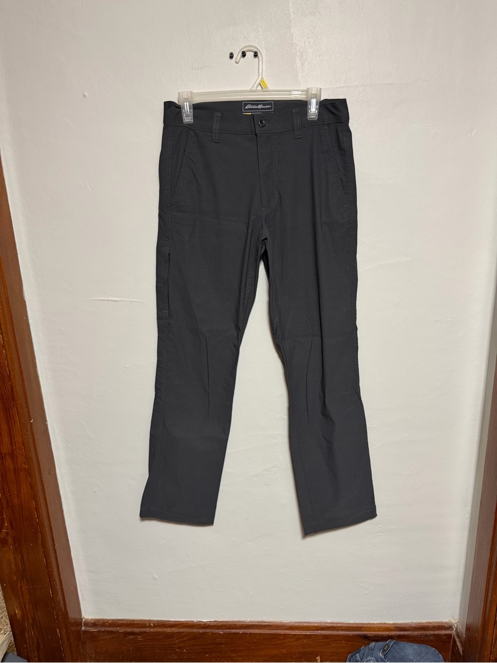 Eddie Bauer Men’s Black Chinos - Straight Leg
